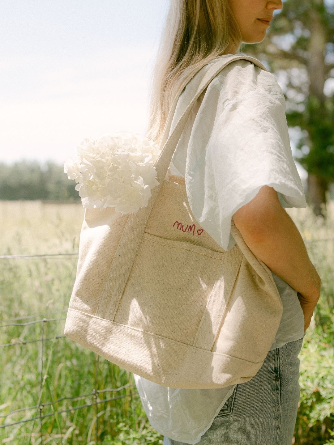 /products/mothers-day-tote-bag