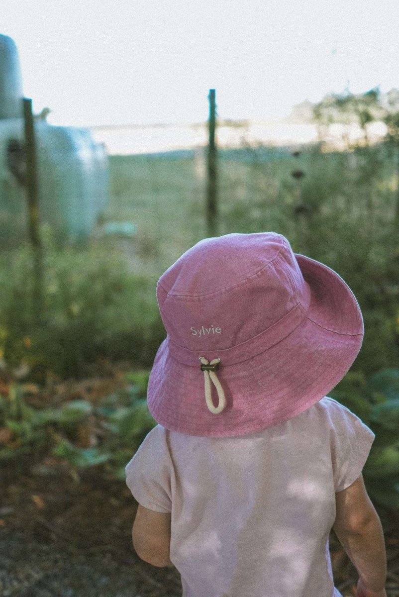 /products/cat-collection-bucket-hat
