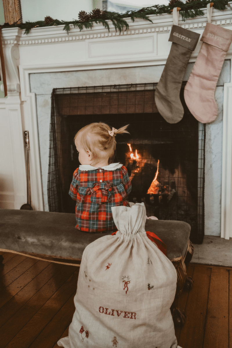 Linen Pattern Santa Sack - Namesake Embroidery Studio